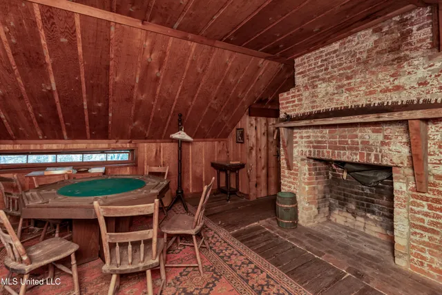 $975,000 | 109 Carmel Church Road, Natchez, MS 39120