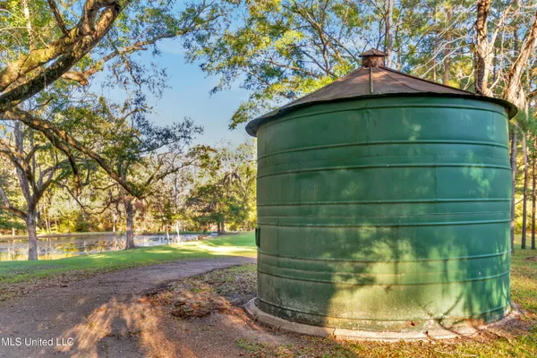 $975,000 | 109 Carmel Church Road, Natchez, MS 39120