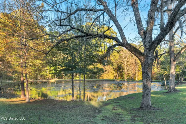 $975,000 | 109 Carmel Church Road, Natchez, MS 39120