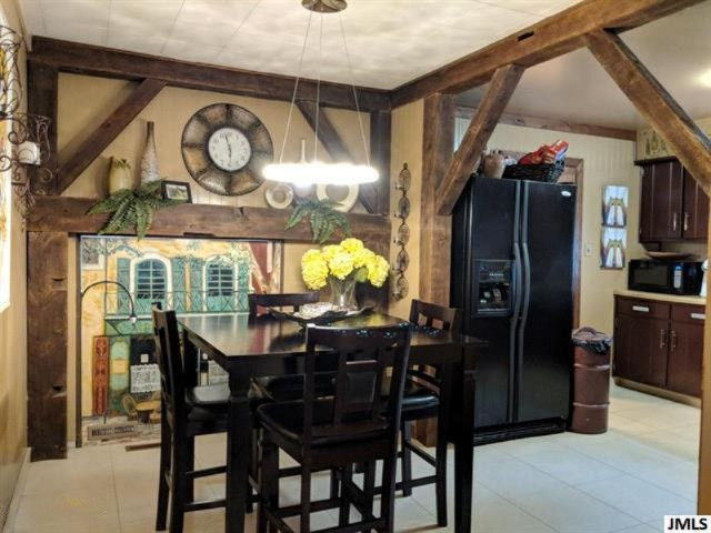 6945 Wright Road Jonesville, MI 49250 - Photo 4 of 36 201802170-3