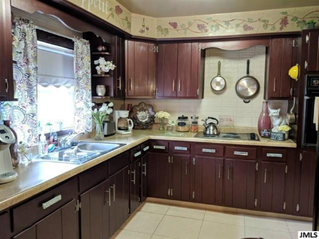 6945 Wright Road Jonesville, MI 49250 - Photo 6 of 36 201802170-5