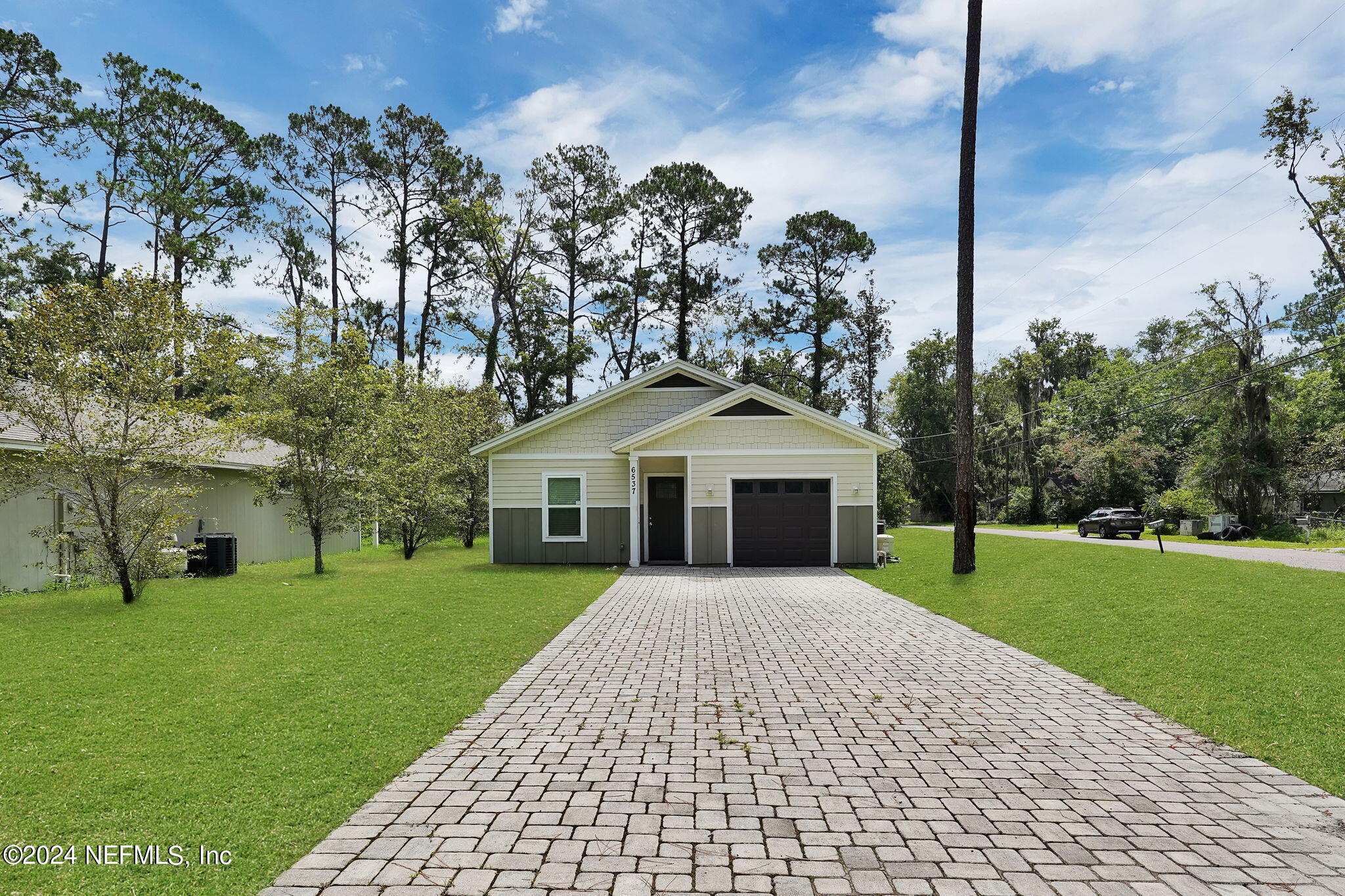6537 Bob O Link Road Jacksonville, FL 32219 - Photo 2 of 31 1-web-or-mls-6537 Bob O Link_001