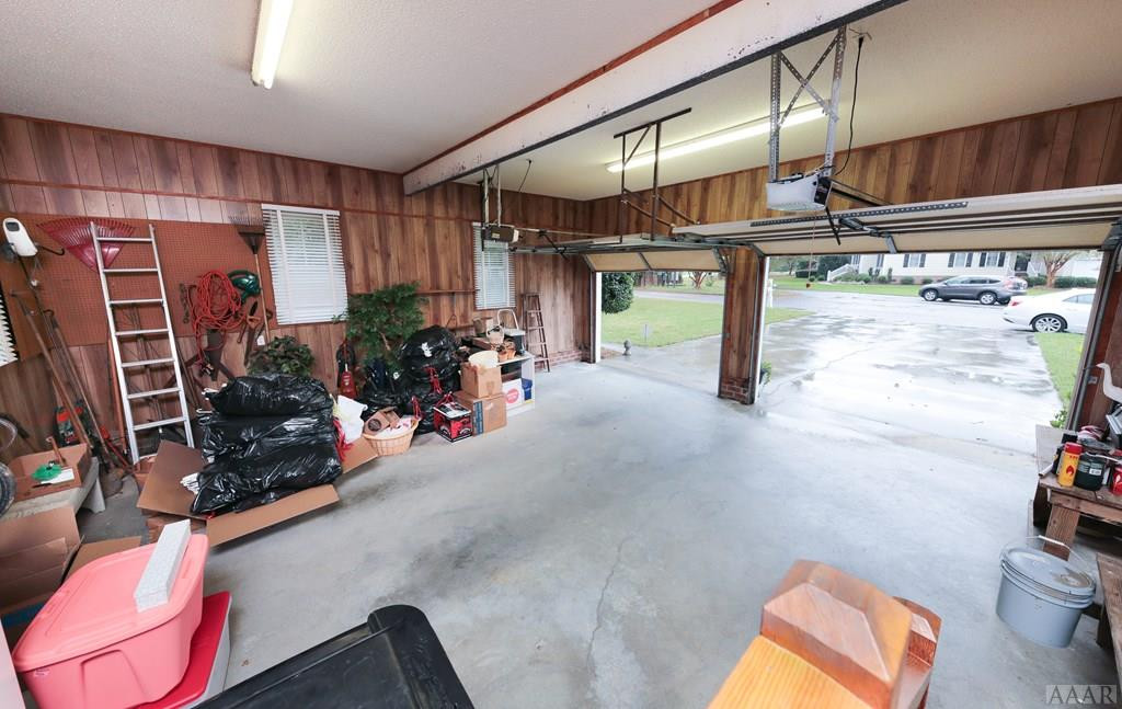 2049 Rivershore Road Elizabeth City, NC 27909 - Photo 36 of 52 Huge Double Attached Garage
