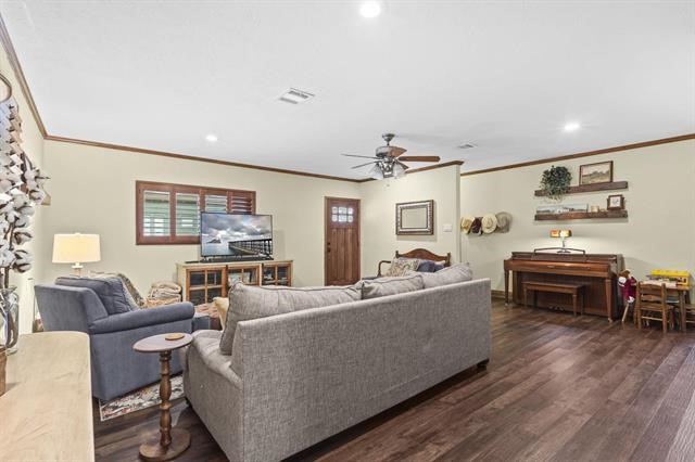 1663 4th Street Nome, TX 77629 - Photo 5 of 25 Gallery Image 5