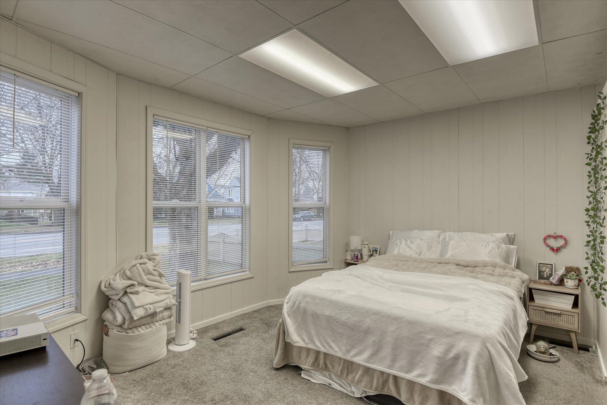 523 East Indiana Avenue Spokane, WA 99207 - Photo 2 of 30