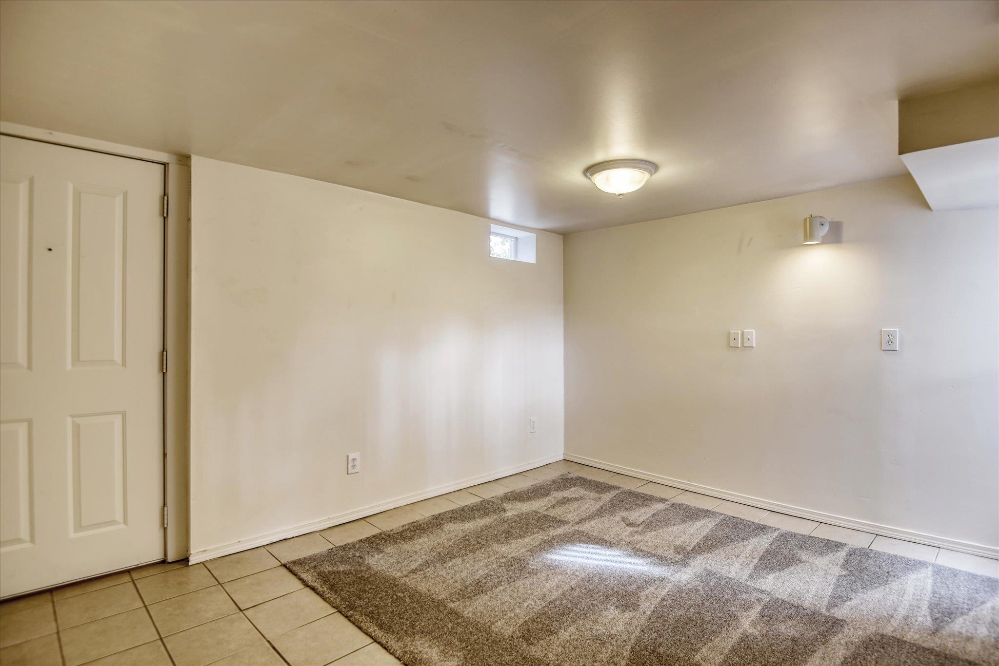 523 East Indiana Avenue Spokane, WA 99207 - Photo 28 of 30