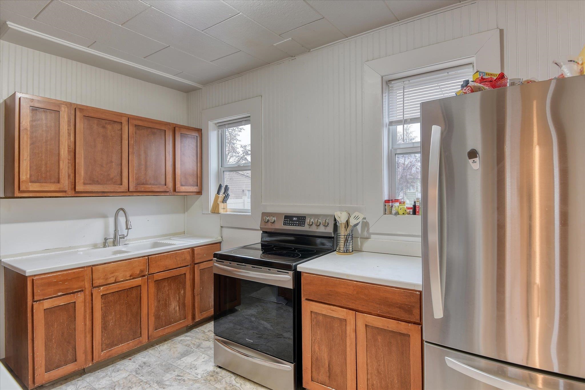 523 East Indiana Avenue Spokane, WA 99207 - Photo 7 of 30