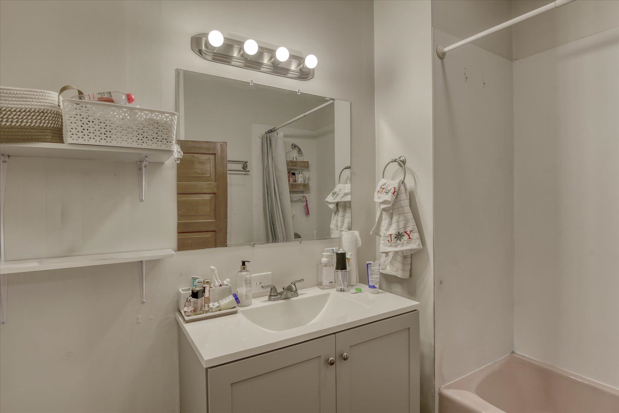 523 East Indiana Avenue Spokane, WA 99207 - Photo 10 of 30