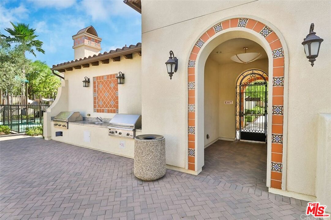 20427 Paseo Azul Porter Ranch, CA 91326 - Photo 6 of 38