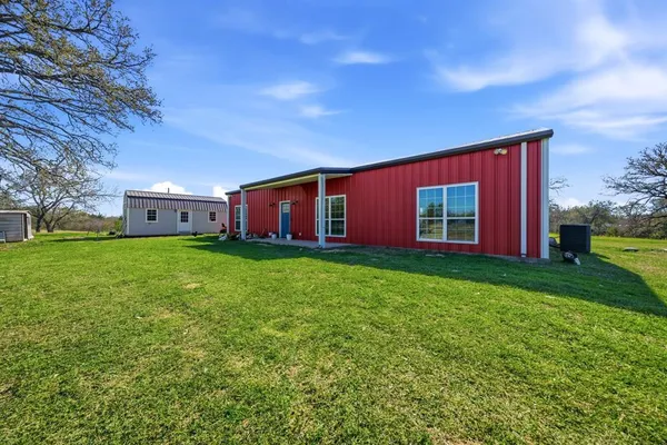$449,000 | 1009 County Road 4325, Emory, TX 75440
