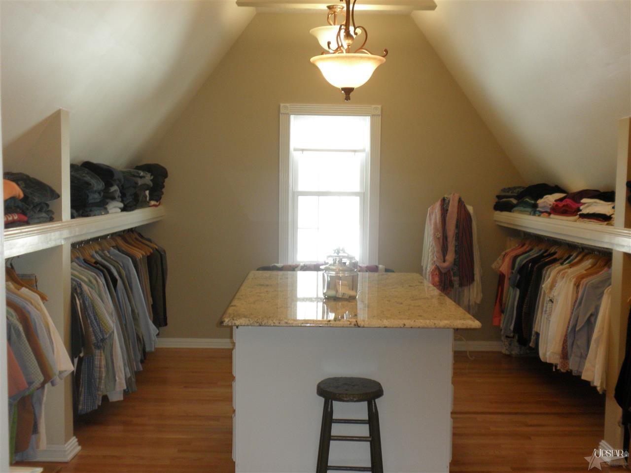 321 West Lamont Road Huntington, IN 46750 - Photo 19 of 29 Gallery Image 19