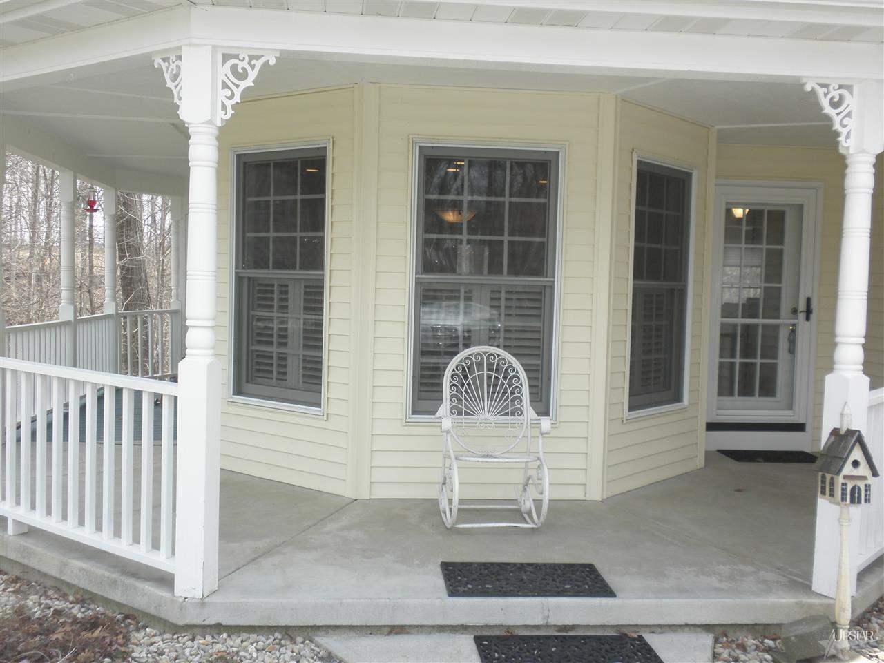 321 West Lamont Road Huntington, IN 46750 - Photo 3 of 29 Gallery Image 3