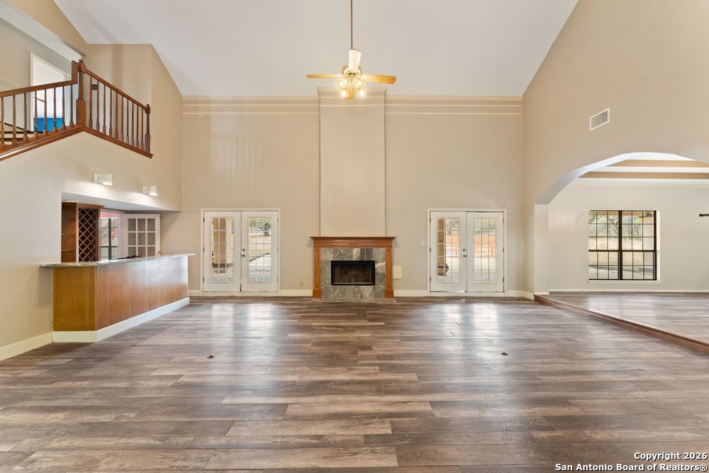 5421 Lockhill Road San Antonio, TX 78240 - Photo 18 of 57