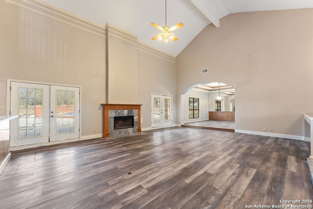 5421 Lockhill Road San Antonio, TX 78240 - Photo 20 of 57