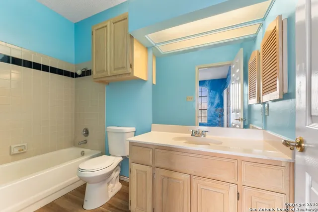 $850,000 | 5421 Lockhill Road, San Antonio, TX 78240