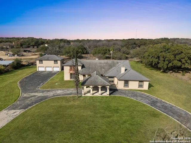 $850,000 | 5421 Lockhill Road, San Antonio, TX 78240