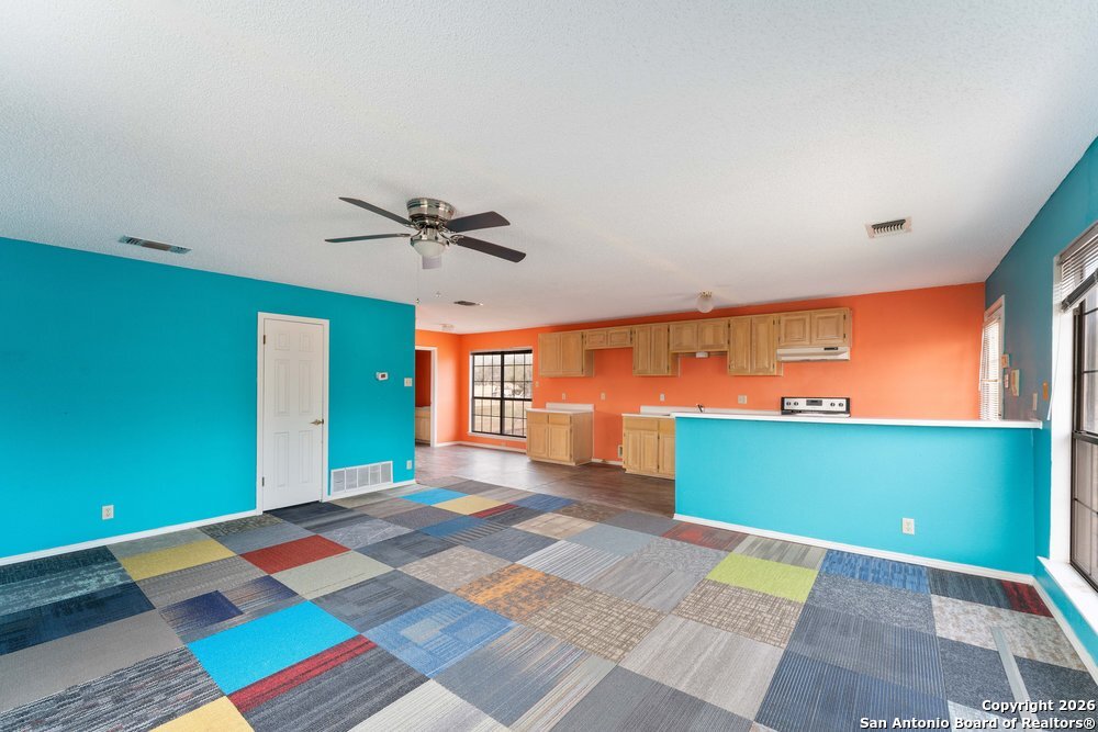 5421 Lockhill Road San Antonio, TX 78240 - Photo 47 of 57