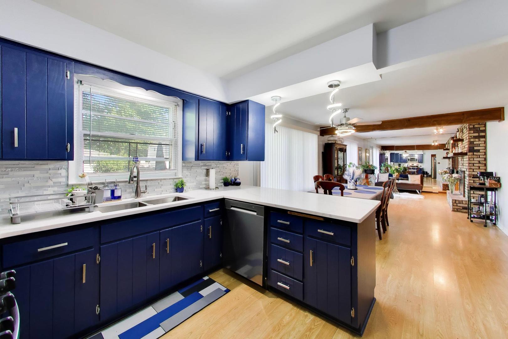18026 State Line Avenue Lansing, IL 60438 - Photo 12 of 45