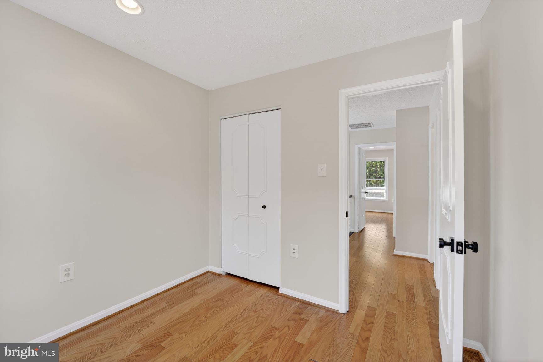 7265 Kousa Lane Springfield, VA 22152 - Photo 25 of 50 3rd Bedroom