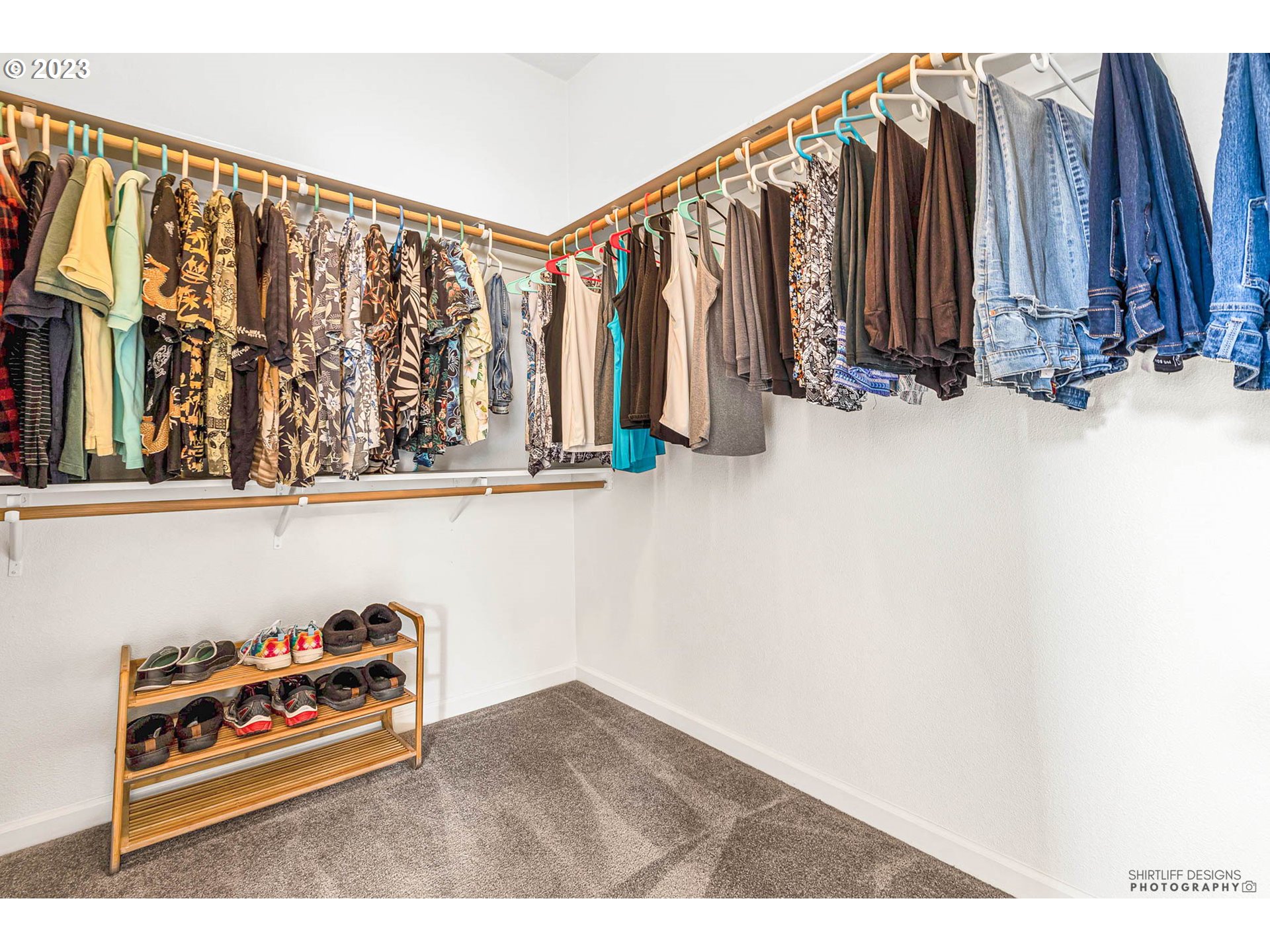 2458 Blue Boy Lane Eugene, OR 97404 - Photo 19 of 28 a view of a closet