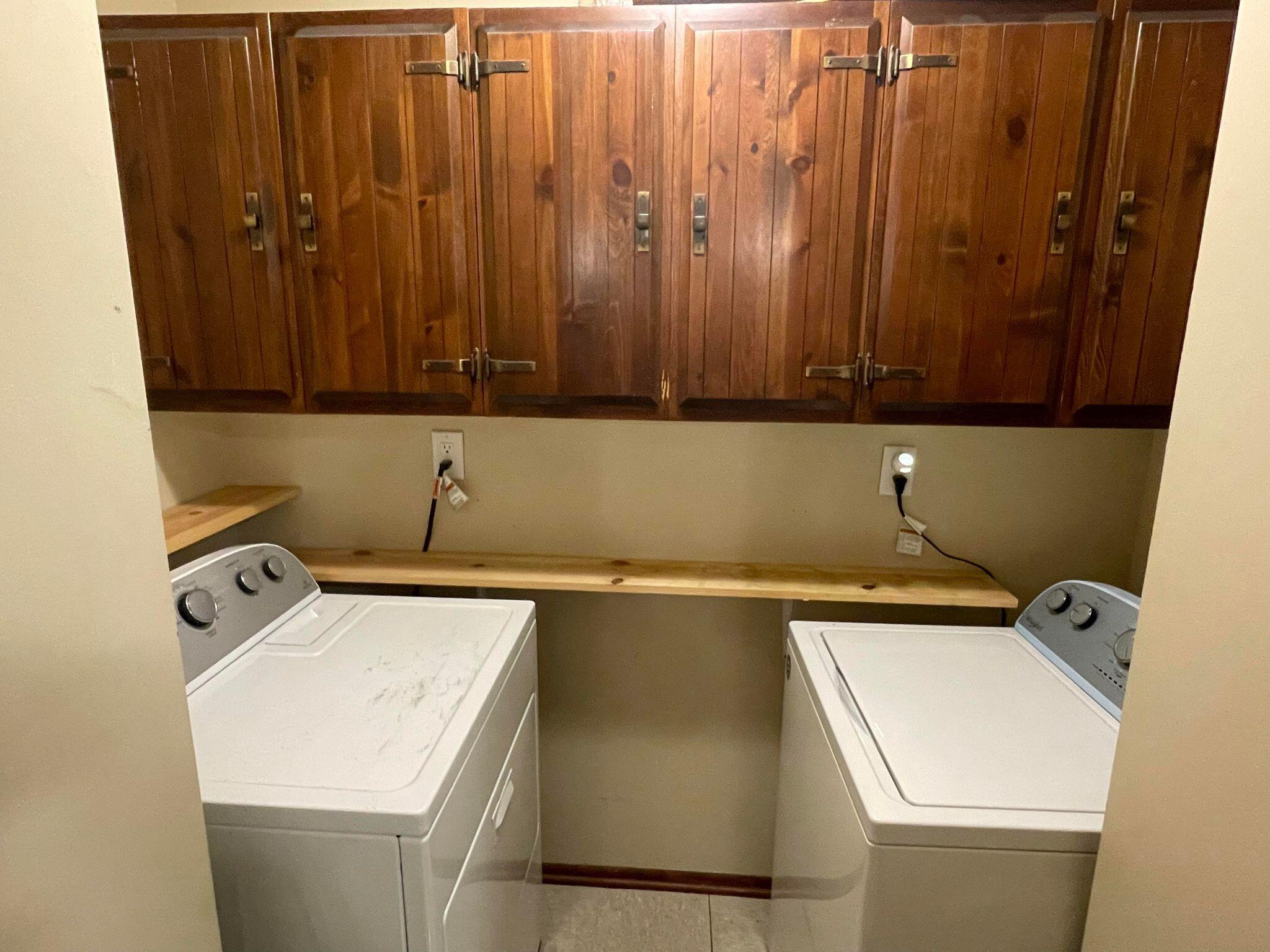 605 Alice Street Crown Point, IN 46307 - Photo 12 of 19 2048x1536