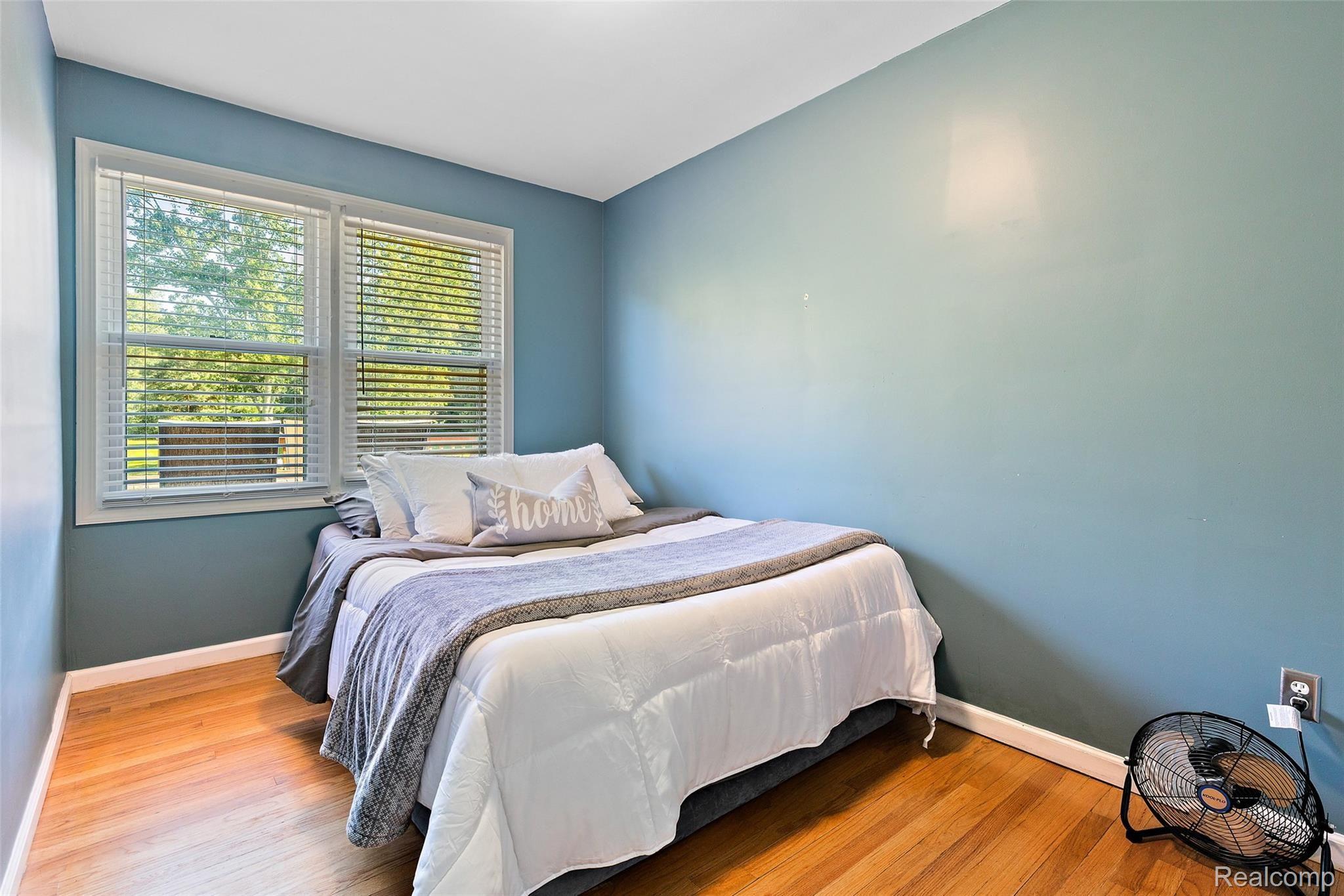3936 Maybee Road Lake Orion, MI 48359 - Photo 28 of 32 3936 Maybee Rd-23.jpg