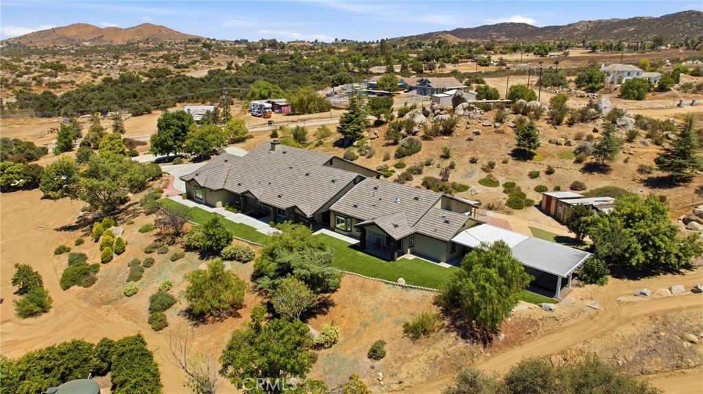 17641 Santa Rosa Mine Road Perris, CA 92570 - Photo 8 of 75