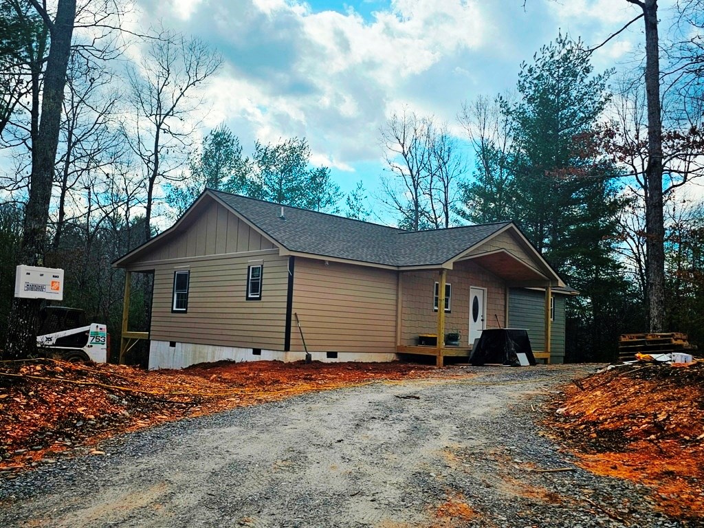 55 Ridgeline Road Murphy, NC 28906 - Photo 4 of 42 Front porch
