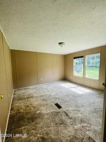 $1,510 | 25 Milledge Village Road, Beaufort, SC 29906