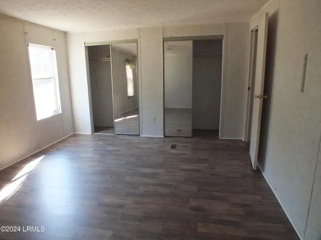 $1,510 | 25 Milledge Village Road, Beaufort, SC 29906