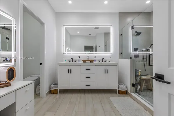 $1,400,000 | 2775 Southwest 101st Court, Miami, FL 33165