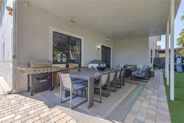 $1,400,000 | 2775 Southwest 101st Court, Miami, FL 33165