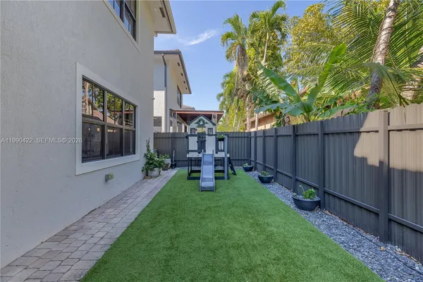 $1,400,000 | 2775 Southwest 101st Court, Miami, FL 33165