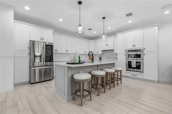 $1,400,000 | 2775 Southwest 101st Court, Miami, FL 33165