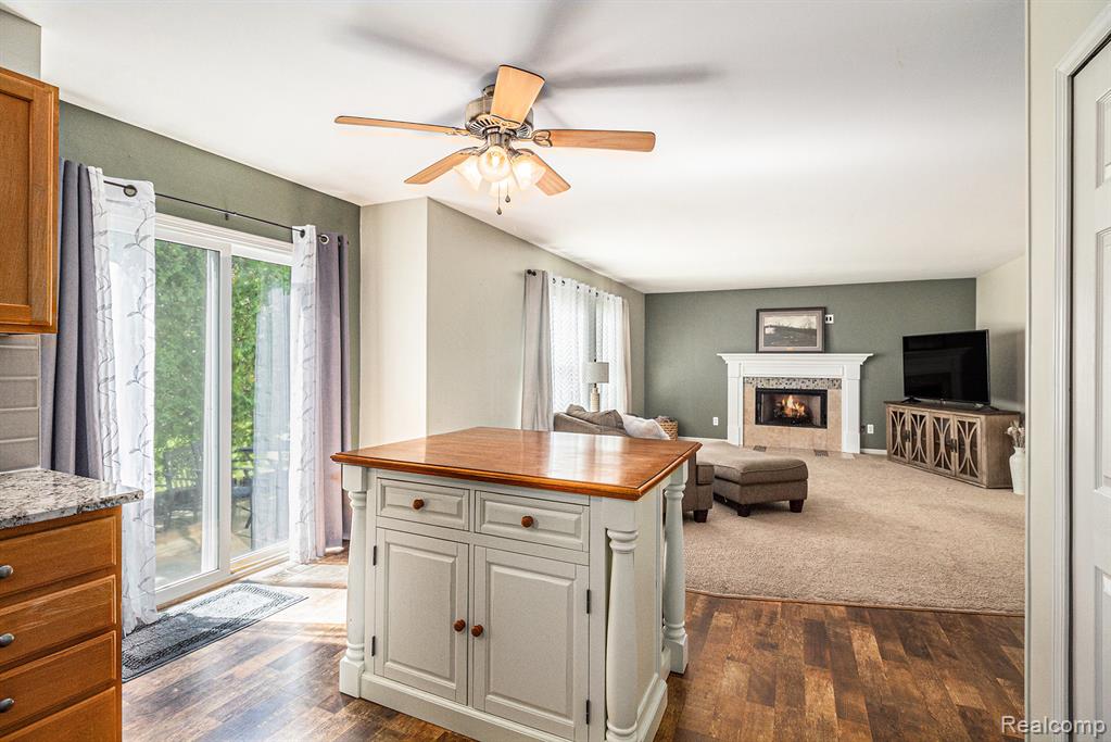 3429 Snowden Lane Howell, MI 48843 - Photo 7 of 23 Gallery Image 7