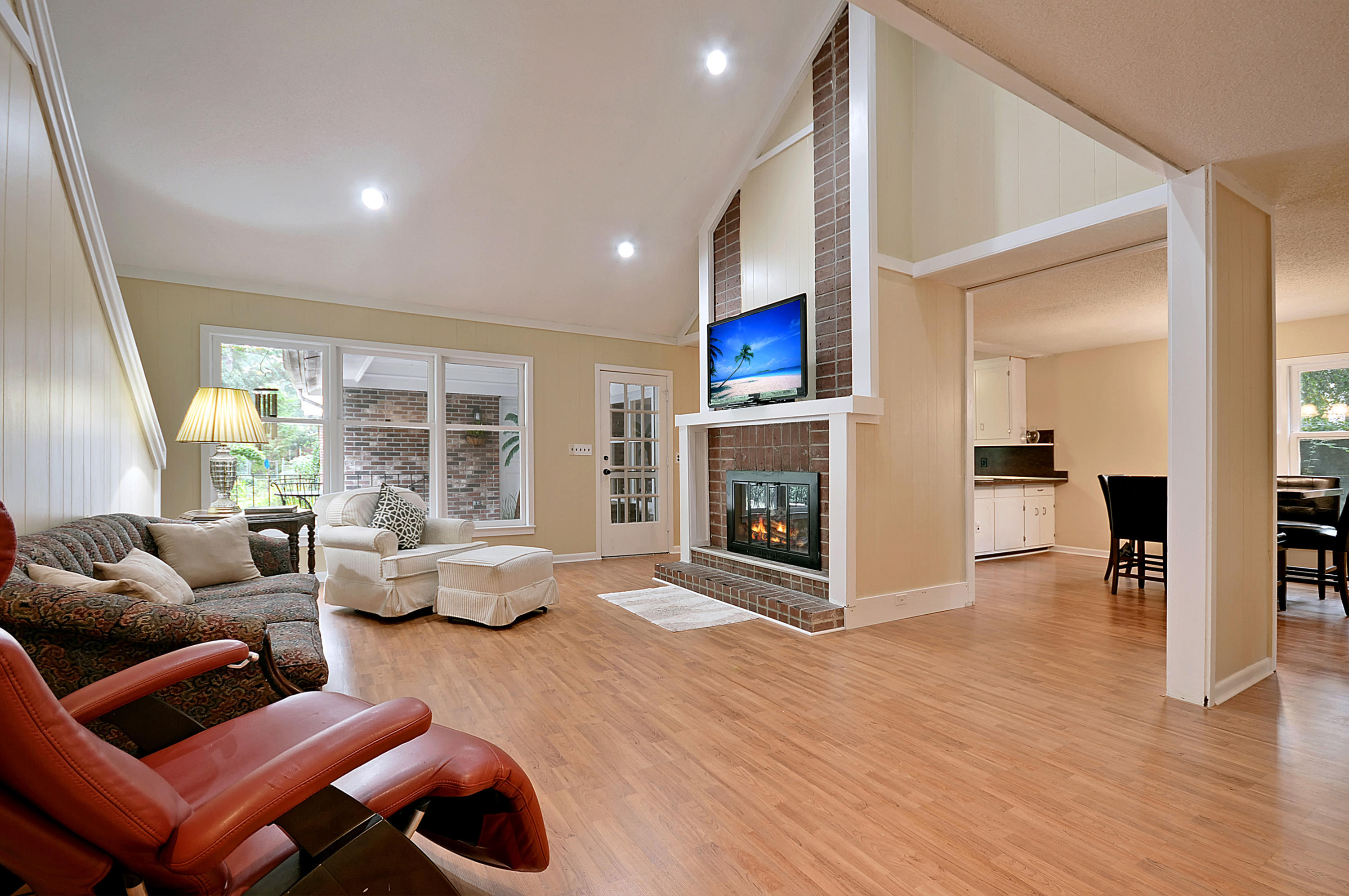 116 Folly Rd Boulevard Charleston, SC 29407 - Photo 1 of 34 Great Room