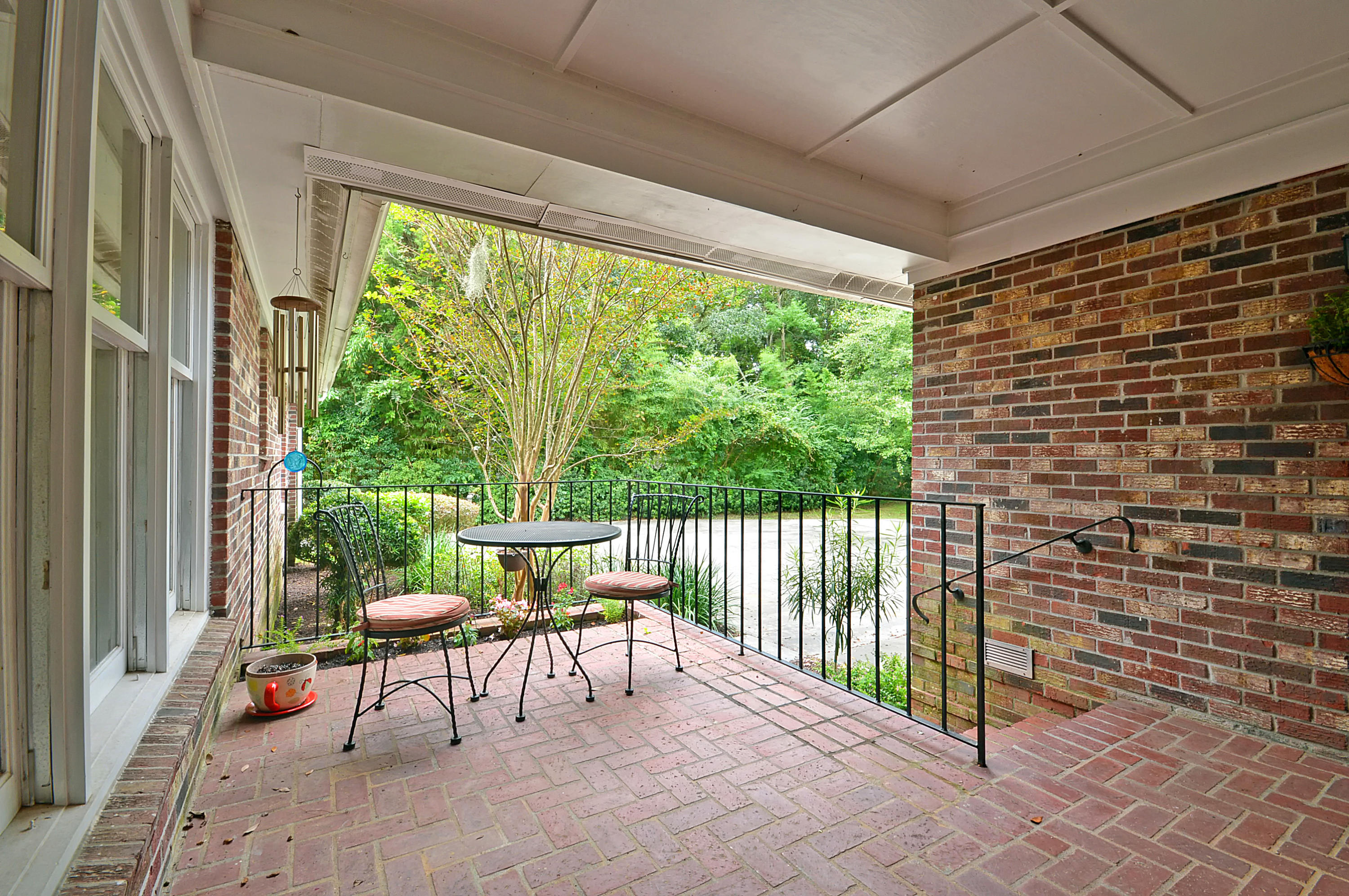 116 Folly Rd Boulevard Charleston, SC 29407 - Photo 25 of 34 Porch