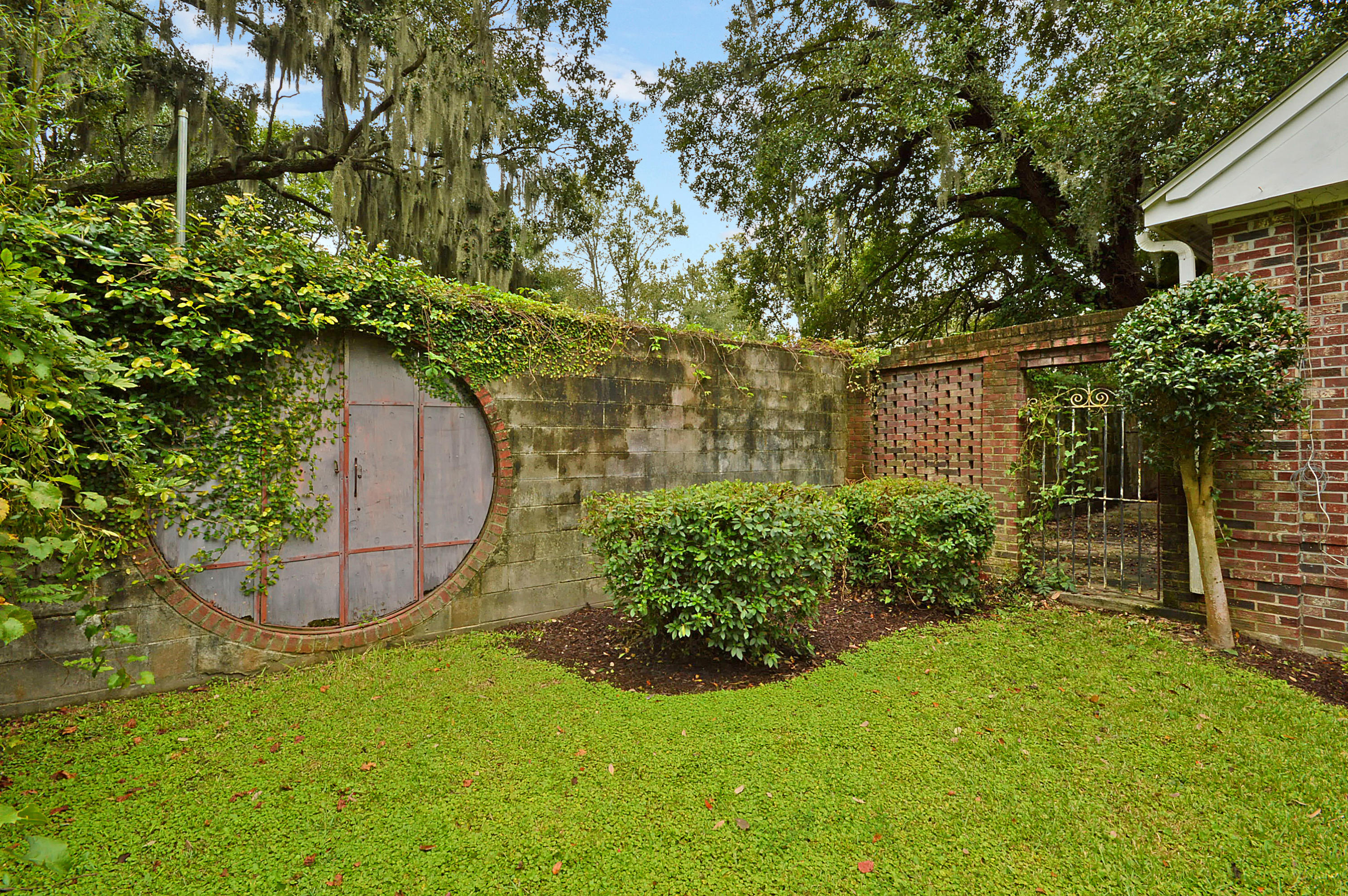 116 Folly Rd Boulevard Charleston, SC 29407 - Photo 34 of 34 Back Yard