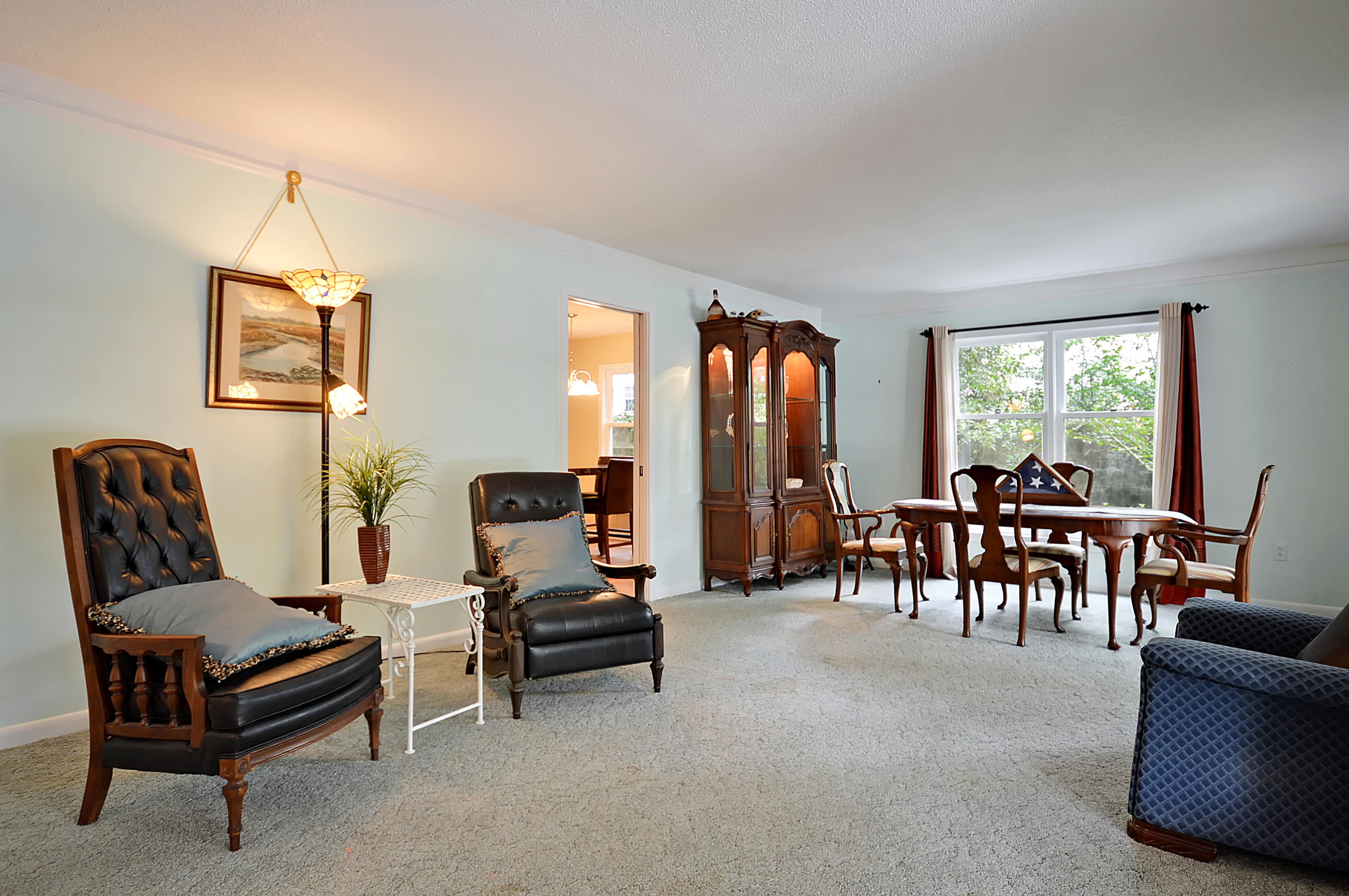 116 Folly Rd Boulevard Charleston, SC 29407 - Photo 6 of 34 Living Room