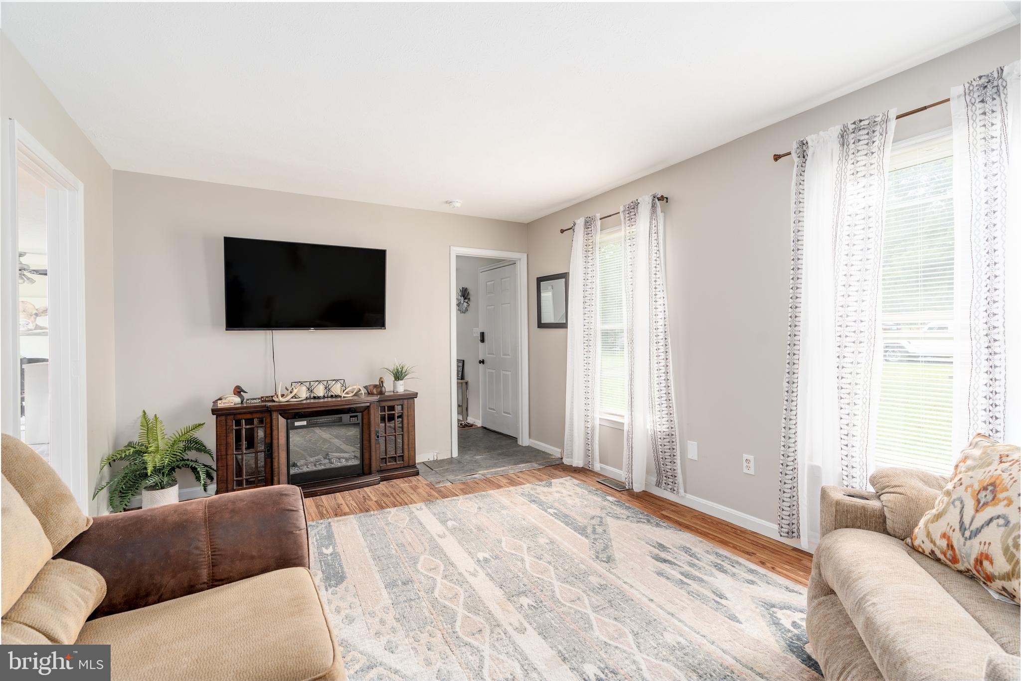 Main Lvl bedroom 1 (currently used as living room)
