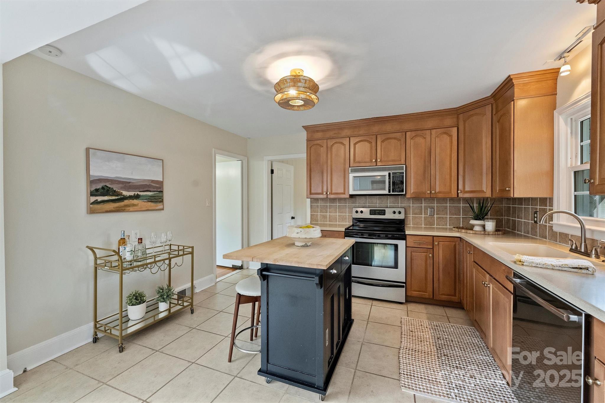 4237 Darwin Circle Charlotte, NC 28209 - Photo 19 of 48