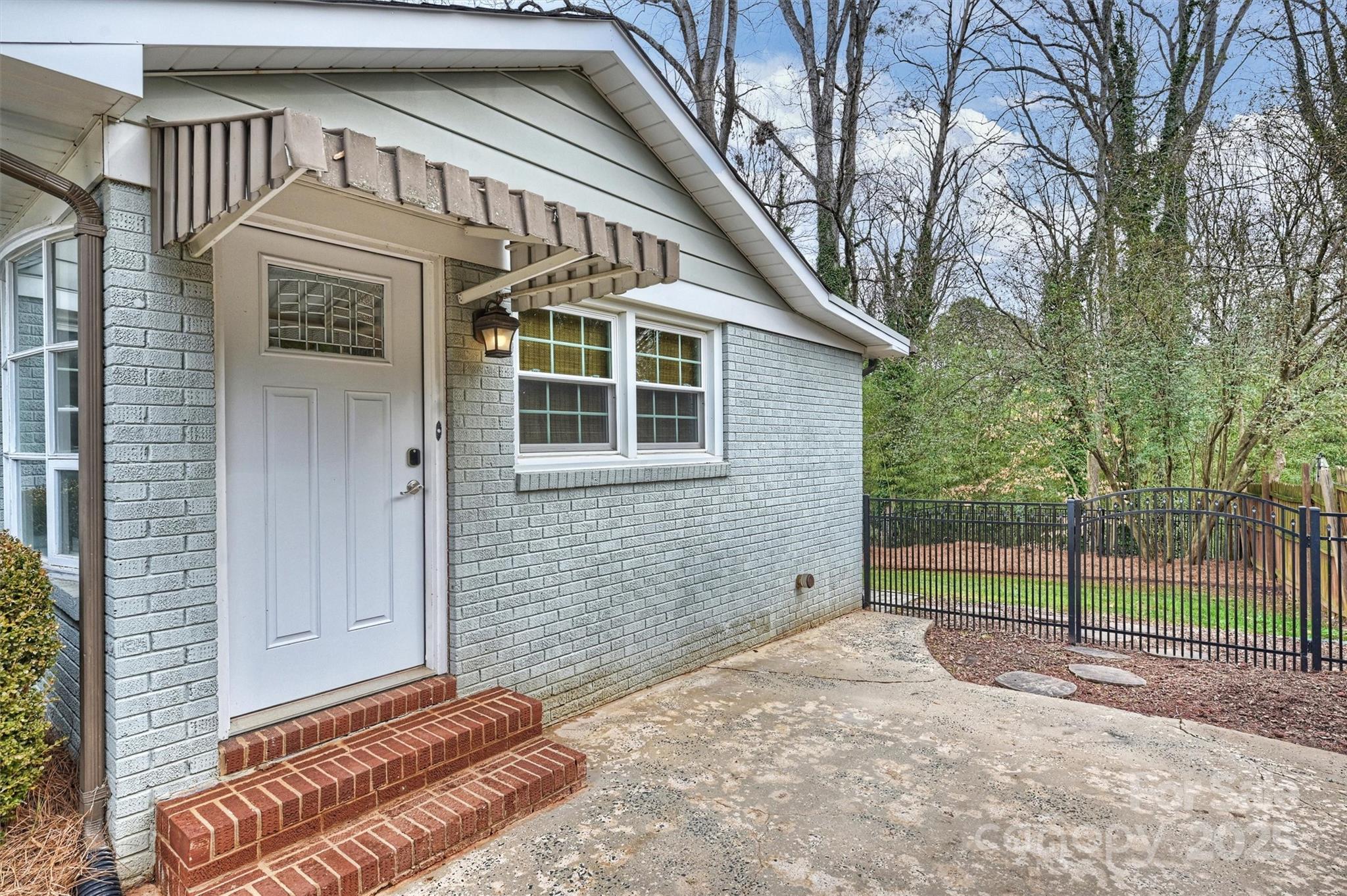 4237 Darwin Circle Charlotte, NC 28209 - Photo 33 of 48