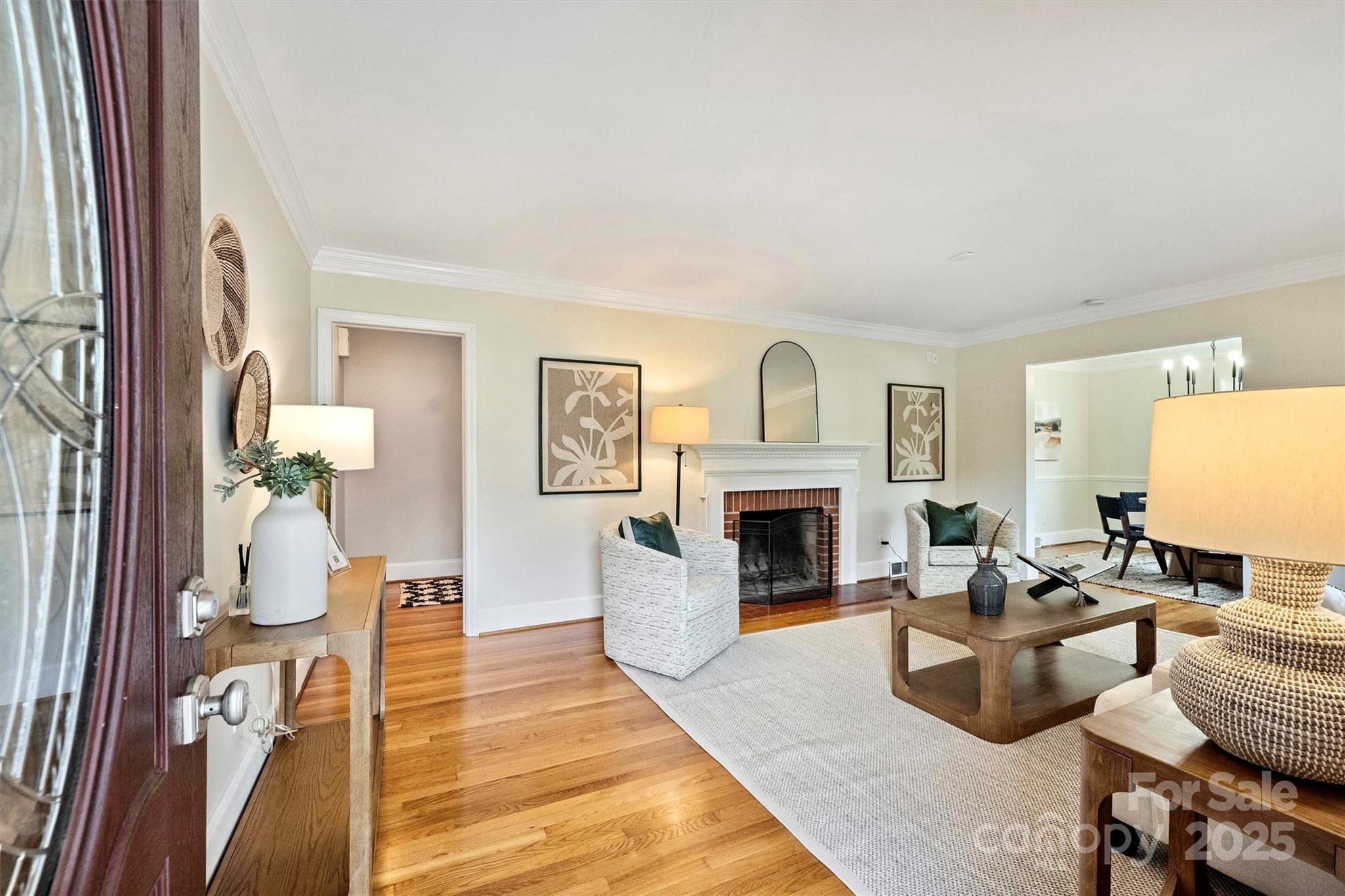 4237 Darwin Circle Charlotte, NC 28209 - Photo 4 of 48