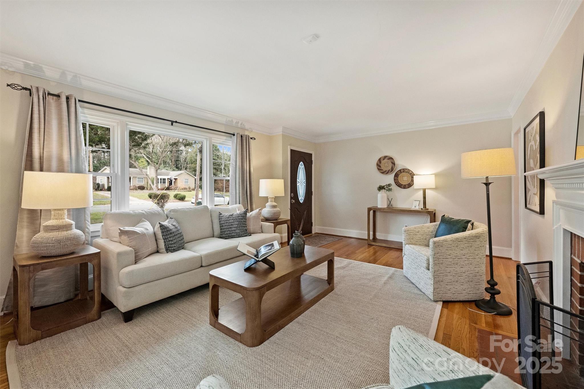 4237 Darwin Circle Charlotte, NC 28209 - Photo 8 of 48