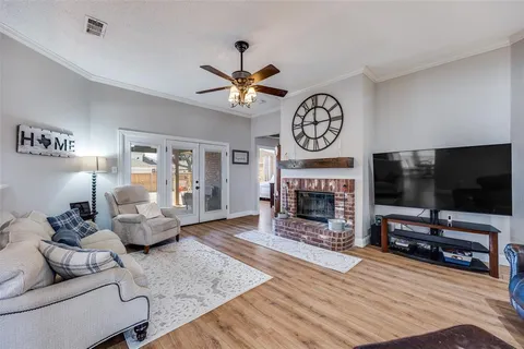 $305,000 | 2709 Crystal Falls Drive, Mesquite, TX 75181