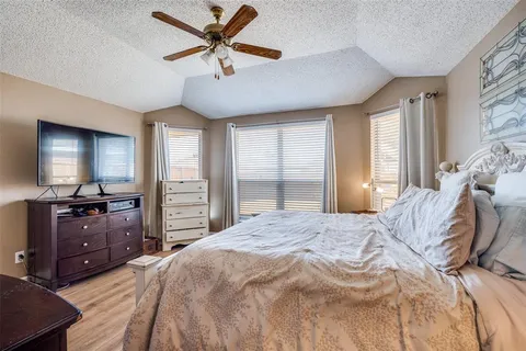 $305,000 | 2709 Crystal Falls Drive, Mesquite, TX 75181