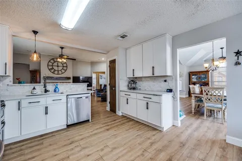 $305,000 | 2709 Crystal Falls Drive, Mesquite, TX 75181