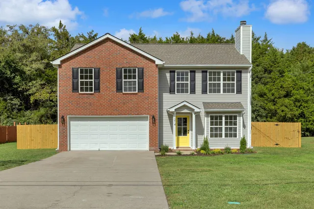 $440,000 | 1214 California Drive, Murfreesboro, TN 37129