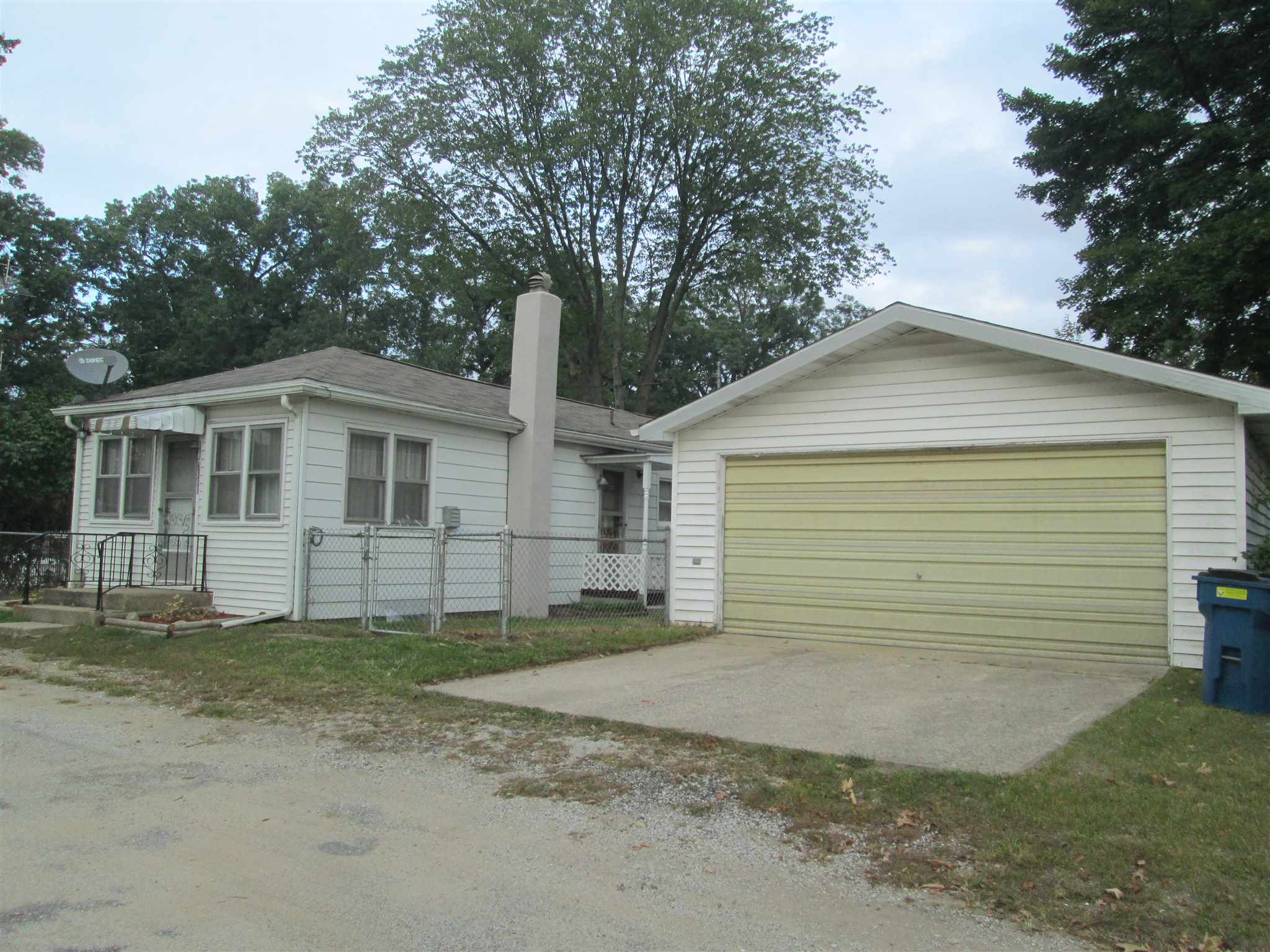 7660 North Topinabee Road Walkerton, IN 46574 - Photo 2 of 12 Gallery Image 2