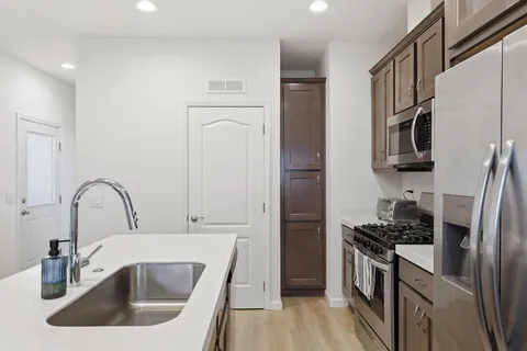$334,000 | 7368 Hollister Avenue, Unit SPC 32, Goleta, CA 93117